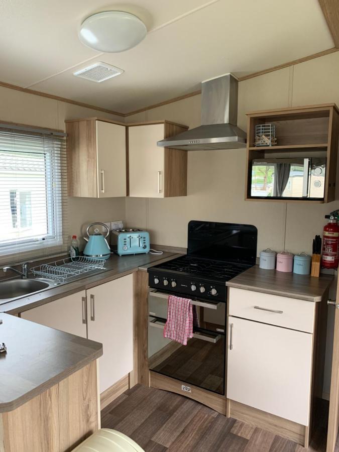 Newquay Bay Porth Caravan - 6 Berth Eksteriør bilde